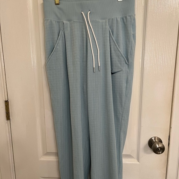 Nike ⭐️NEW Sportswear Velour Poly Jogger small velvet velour - Picture 10 of 12